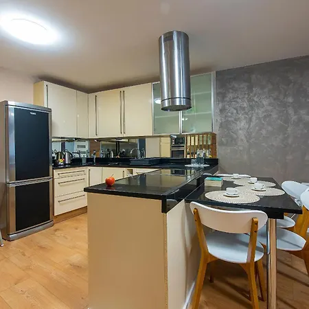 Apartment Elevante