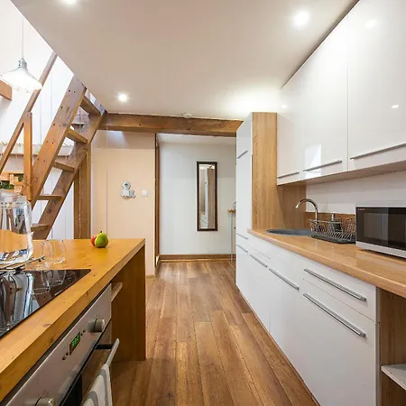 Elevante * بوبراد